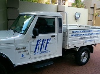 vehicle branding Mahindra